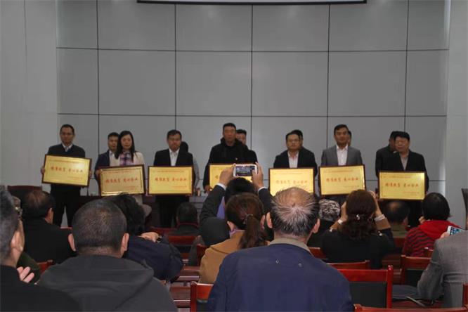 �A��΢��Ը��������ؚ·